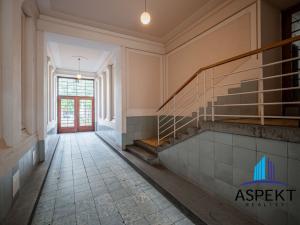 Pronájem bytu 2+1, Praha - Bubeneč, Ovenecká, 55 m2
