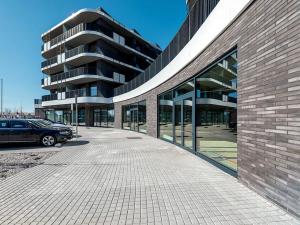 Pronájem obchodního prostoru, Praha - Stodůlky, Bělohlávkova, 242 m2