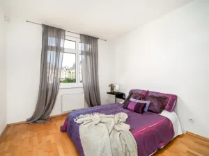 Pronájem bytu 3+kk, Praha - Vinohrady, U Zvonařky, 90 m2