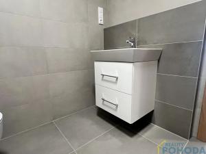 Pronájem bytu 2+kk, Ústí nad Orlicí, Východní, 62 m2