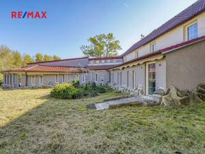 Prodej apartmánu, Všeruby, 952 m2