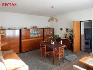 Prodej rodinného domu, Hořesedly, 200 m2