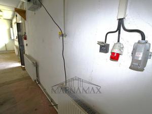 Prodej obchodního prostoru, Všehrdy, 103 m2