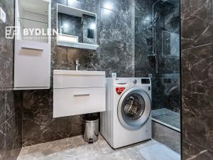 Pronájem bytu 2+1, Teplice, Buzulucká, 57 m2