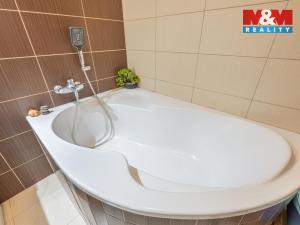 Prodej bytu 3+kk, Chrášťany, Oranžová, 69 m2