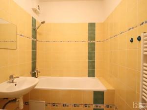 Prodej bytu 2+1, Písek, Za Pazdernou, 62 m2