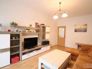 Prodej bytu 2+1, Písek, Za Pazdernou, 62 m2