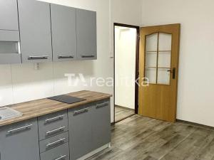 Pronájem bytu 1+kk, Třinec, Palackého, 24 m2