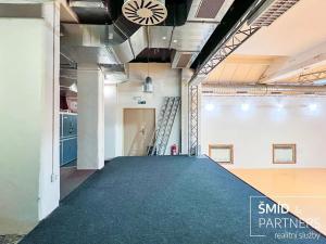 Pronájem komerční nemovitosti, Kolín, Husovo náměstí, 300 m2