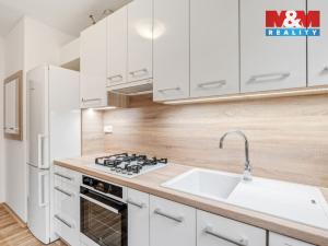 Prodej bytu 4+1, Ústí nad Labem - Bukov, Vinařská, 77 m2