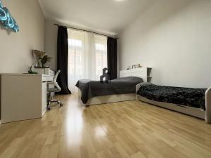 Pronájem bytu 2+1, Praha - Žižkov, Sudoměřská, 51 m2
