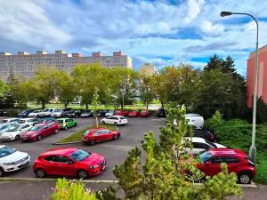 Pronájem bytu 1+kk, Praha - Bohnice, Kostřínská, 33 m2