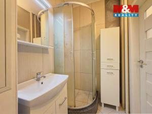 Prodej bytu 3+1, Karviná - Ráj, Borovského, 54 m2