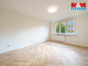 Prodej bytu 3+1, Kadaň, Komenského, 76 m2