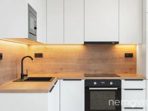 Pronájem bytu 2+kk, Praha - Nusle, Muzikova, 61 m2