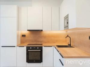 Pronájem bytu 2+kk, Praha - Nusle, Muzikova, 57 m2