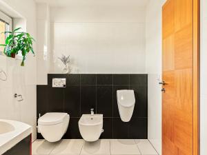 Prodej rodinného domu, Doksy, Severní, 342 m2