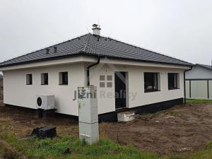Prodej rodinného domu, Nové Hrady, Vilová čtvrť, 123 m2