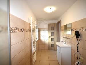 Prodej bytu 2+kk, Bělá pod Pradědem, 48 m2