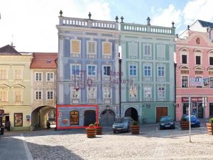 Pronájem restaurace, Jindřichův Hradec, nám. Míru, 50 m2