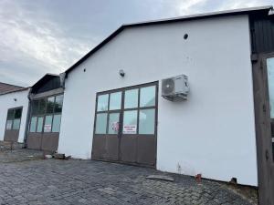 Pronájem výrobních prostor, Ledce, 153 m2