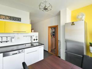 Prodej bytu 2+1, Praha - Kamýk, Rytířova, 51 m2