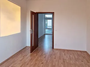 Pronájem bytu 1+1, Praha - Komořany, Krupná, 40 m2