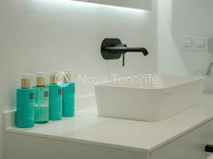 Prodej domu, Adeje, Tenerife, Španělsko, 197 m2