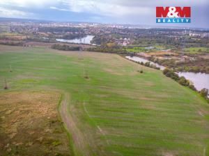 Prodej pole, Praha - Šeberov, 2421 m2
