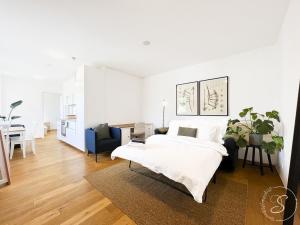 Pronájem bytu 2+kk, Praha - Vinohrady, Perucká, 45 m2