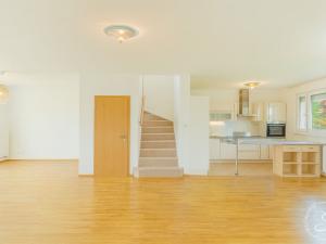 Prodej rodinného domu, Praha - Újezd nad Lesy, Lutínská, 220 m2