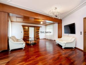 Prodej rodinného domu, Přezletice, U Bažantnice, 486 m2