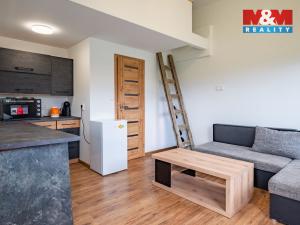 Prodej pozemku pro bydlení, Křenovice, 755 m2