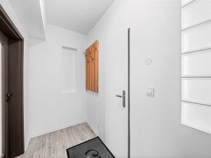 Prodej bytu 1+1, Plzeň - Doubravka, Masarykova, 44 m2