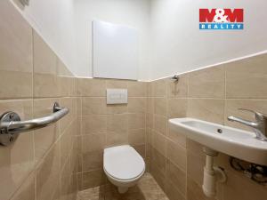 Pronájem bytu 3+1, Jindřichův Hradec - Jindřichův Hradec V, Kosmonautů, 76 m2