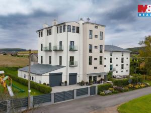 Prodej zemědělského objektu, Křešice - Sedlec, 2000 m2