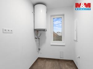 Prodej rodinného domu, Černuc, 87 m2