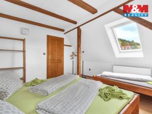 Prodej ubytování, Žacléř, Sadová, 151 m2