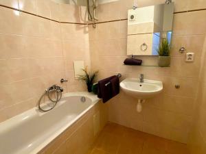 Pronájem bytu 2+kk, Praha - Vršovice, Bulharská, 45 m2