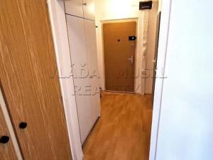 Pronájem bytu 2+kk, Praha - Michle, Ohradní, 40 m2