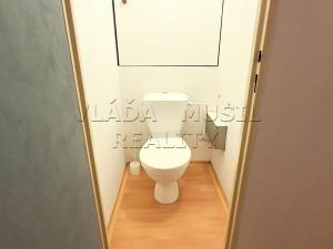 Pronájem bytu 2+kk, Praha - Michle, Ohradní, 40 m2