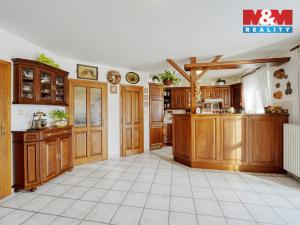 Prodej rodinného domu, Veleň - Mírovice, Na návsi, 478 m2