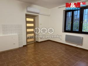 Pronájem bytu 1+1, Nymburk, Tyršova, 38 m2