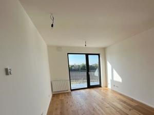 Prodej bytu 1+kk, Praha - Zličín, Strážovická, 33 m2