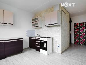 Pronájem bytu 1+1, Žatec, Jabloňová, 40 m2