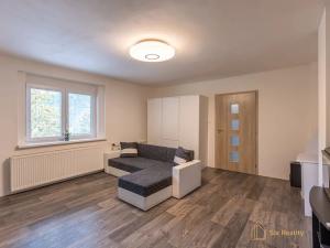 Prodej vícegeneračního domu, Račice, 291 m2