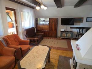 Prodej chalupy, Háje nad Jizerou, 236 m2