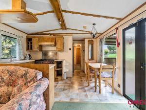 Prodej chaty, Hněvkovice, 42 m2