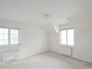 Pronájem rodinného domu, Praha, 230 m2