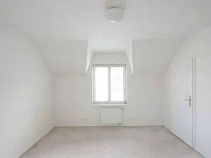 Pronájem rodinného domu, Praha, 230 m2
